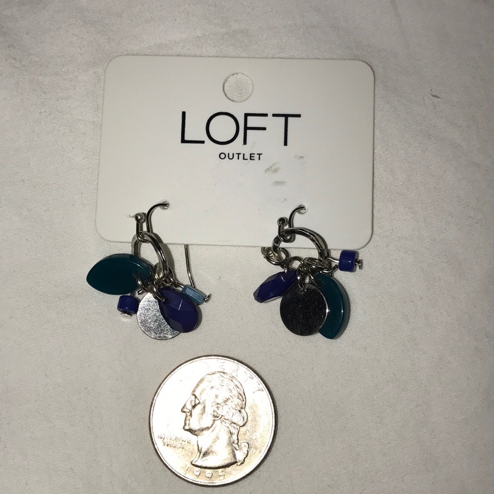 Loft earrings - Picture 3 of 4
